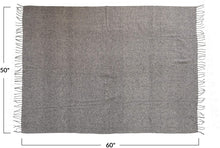 Load image into Gallery viewer, Wool Blend Throw With Fringe