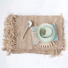 Load image into Gallery viewer, Cotton/Jute Placemat With Tassles
